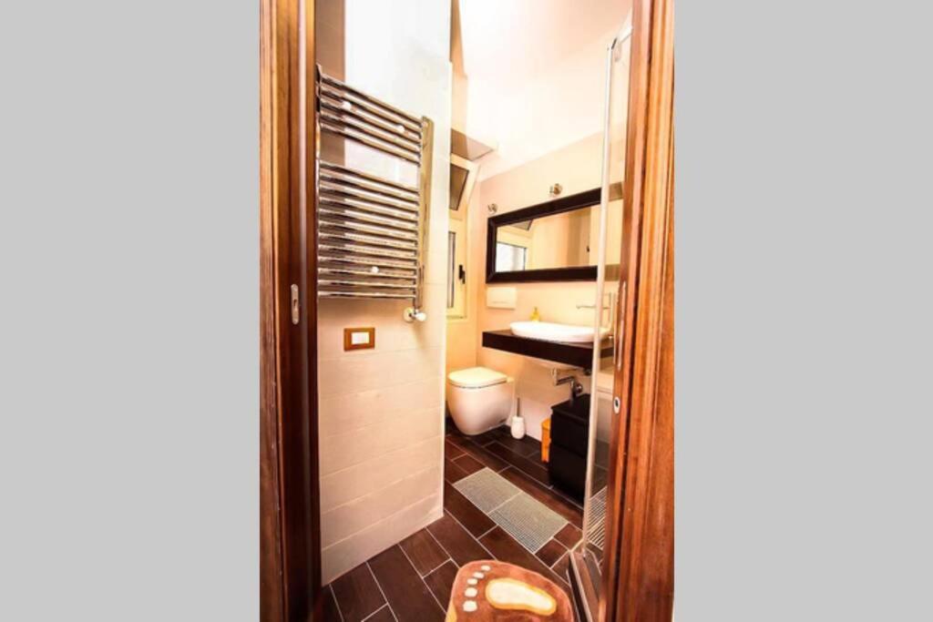 Petite Home In Rome Exterior photo